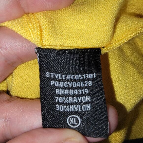 Neiman Marcus lace insert yellow button-up cardigan sweater Size XL - Picture 7 of 7